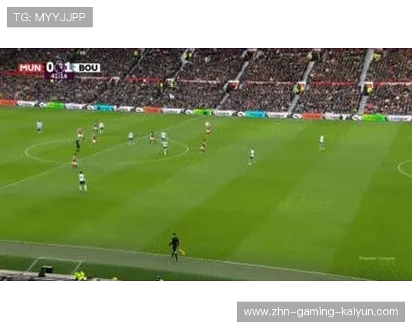 英超激战!曼联迎来四连胜,积分逼近前四