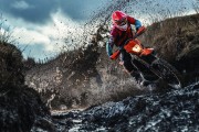 世界登山青年生态摄影巡展报名开启：优秀作品将巡映，登山摄影活动